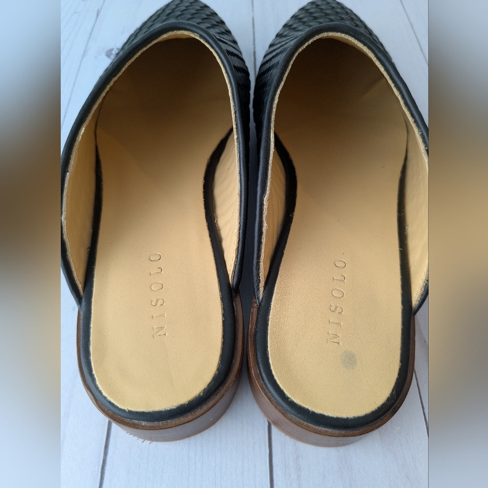 Nisolo • Ama Woven Mules - Picture 6 of 9